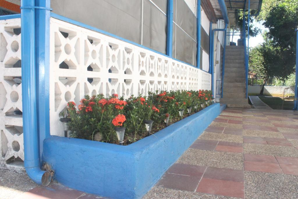 Villa Katherine Melgar Extérieur photo